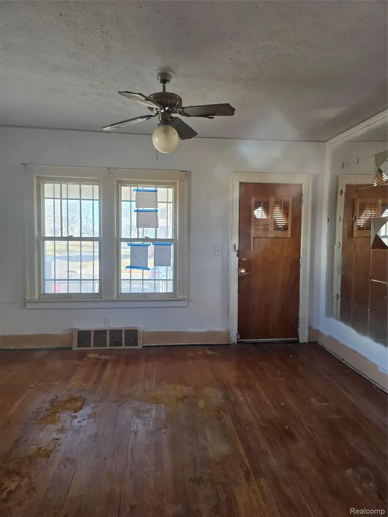 14681 Tuller Street Detroit City MI 48238