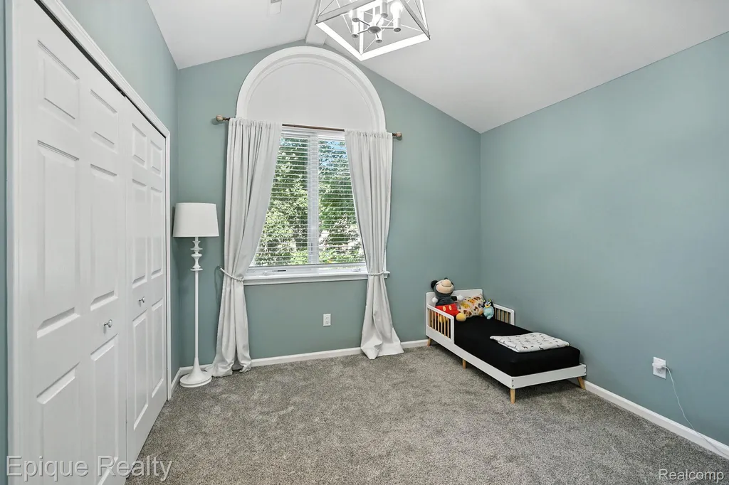 9446 Fair Oaks Drive Goodrich Village MI 48438