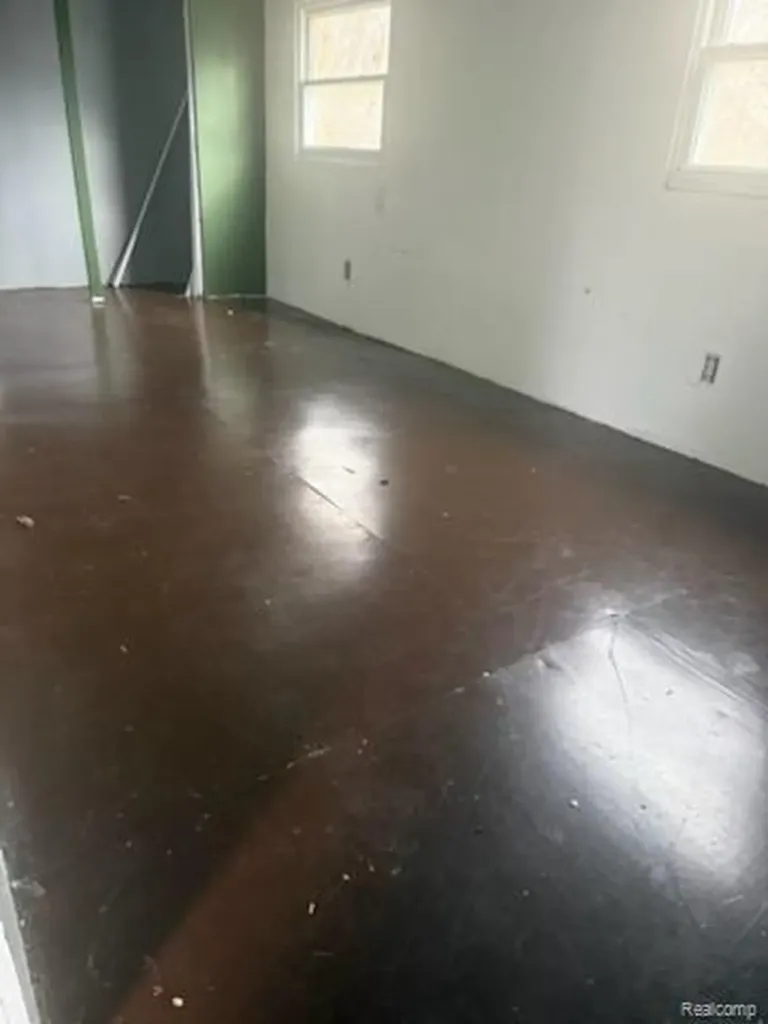 13674 Wadsworth Street Detroit City MI 48227