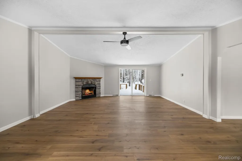 2836 Lone Pine Road Hayes Township MI 49735