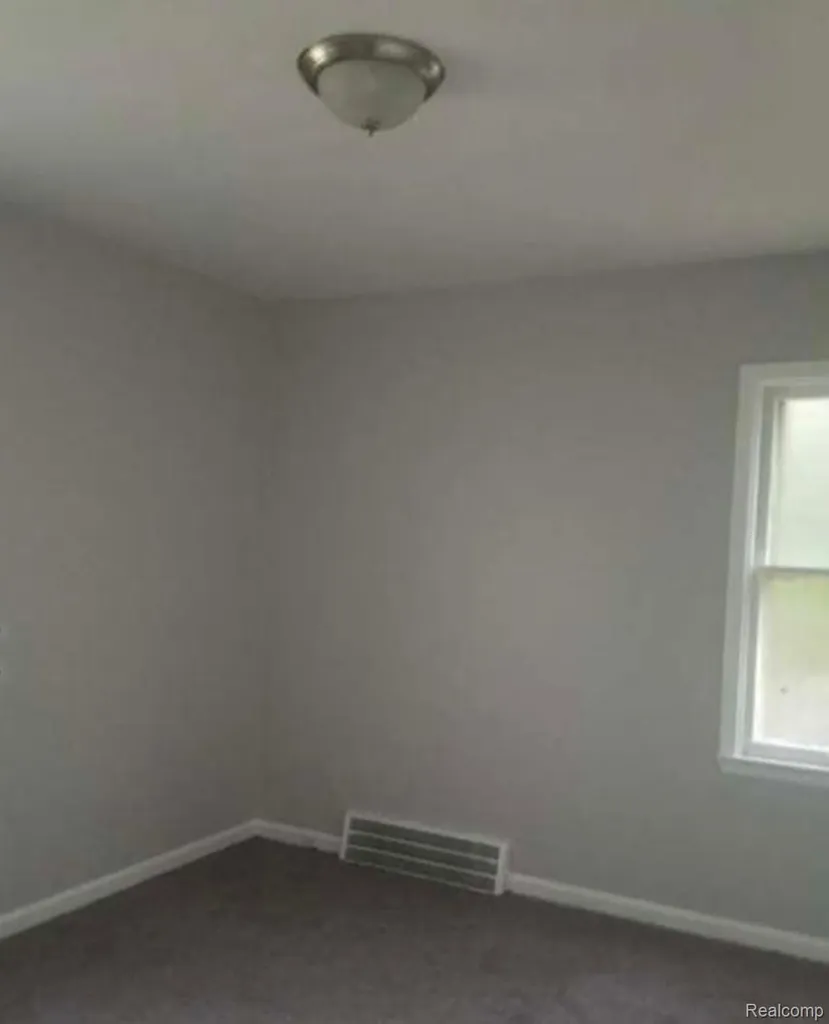 20502 Riopelle Street Highland Park City MI 48203