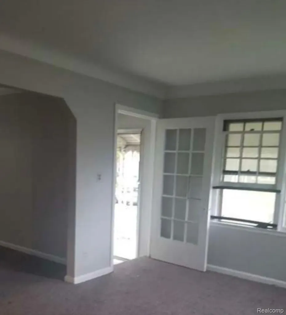 20502 Riopelle Street Highland Park City MI 48203