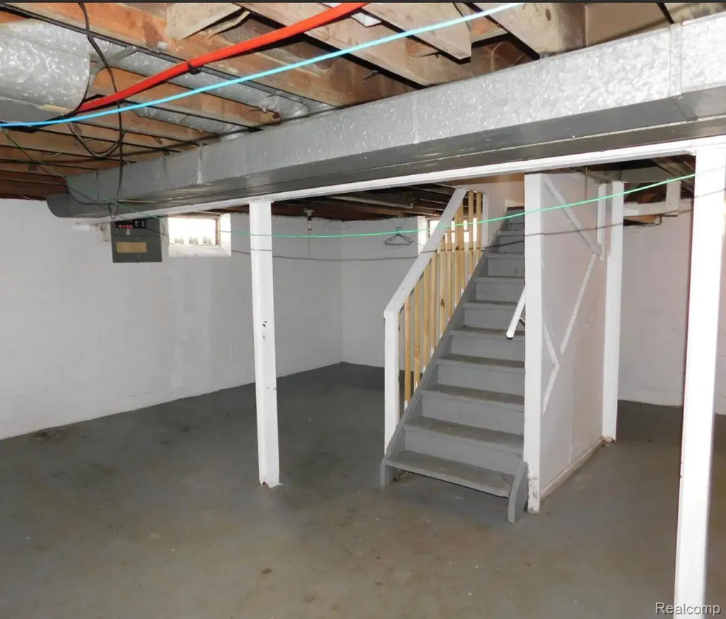 20502 Riopelle Street Highland Park City MI 48203
