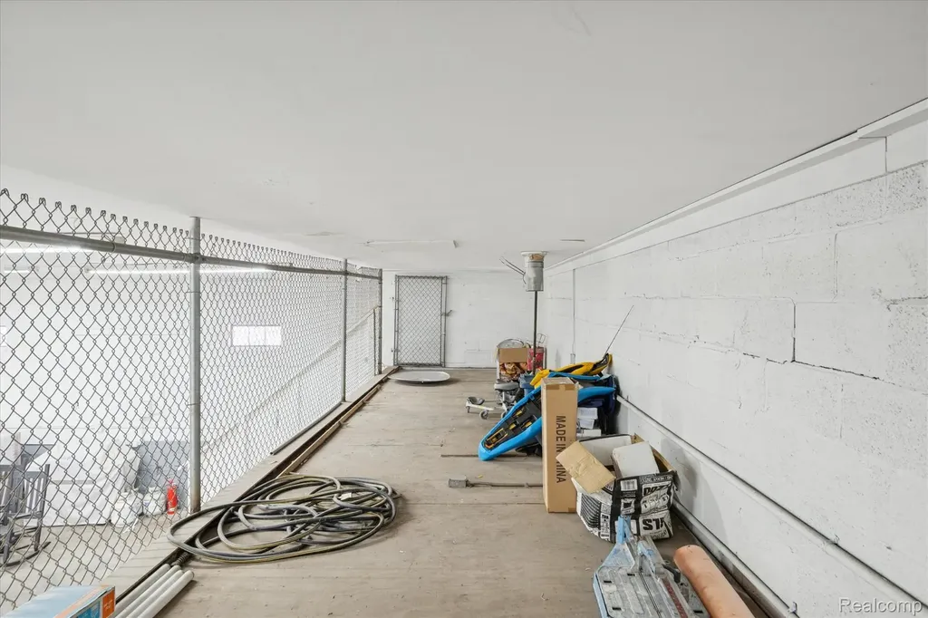 36050 Goddard Road Romulus City MI 48174