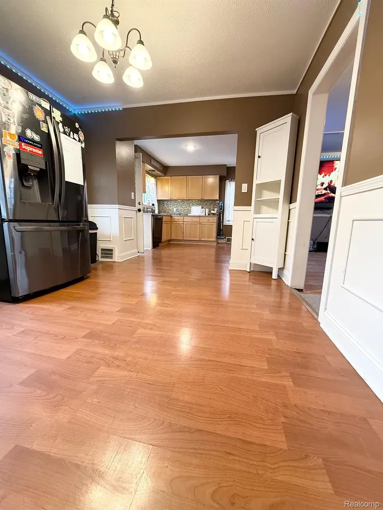 17890 Martin Road Roseville City MI 48066