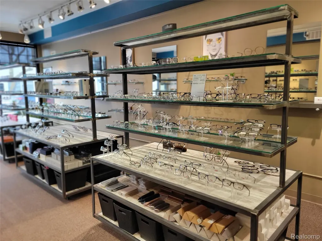 2680 Coolidge Highway Berkley City MI 48072