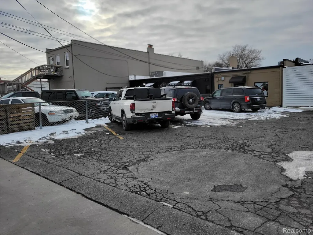 2680 Coolidge Highway Berkley City MI 48072