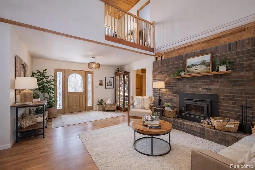 1191 Gage Road Holly Village MI 48442