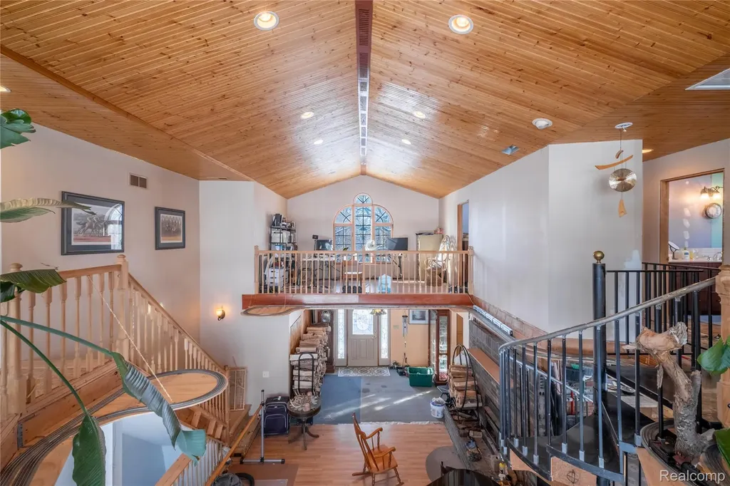 1191 Gage Road Holly Village MI 48442