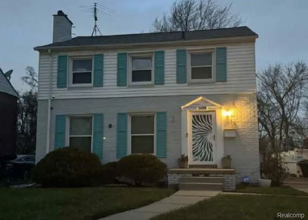 15421 Mapleridge Street Detroit City MI 48205