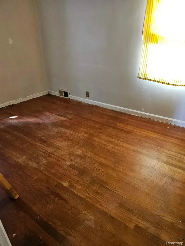 18627 Rutherford Street Detroit City MI 48235