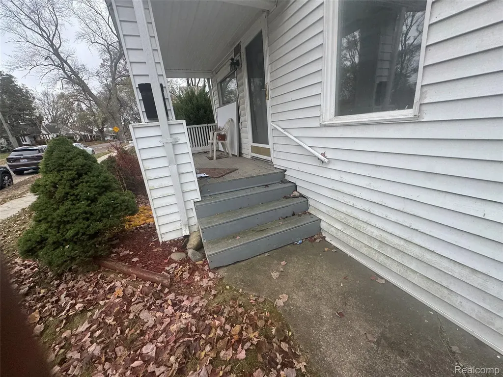 17229 Heyden Street Detroit City MI 48219
