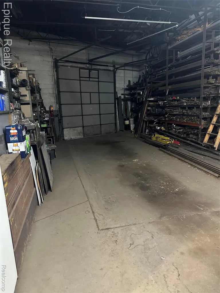5431, 5419 & 5420 E Davison Street E Detroit City MI 48212