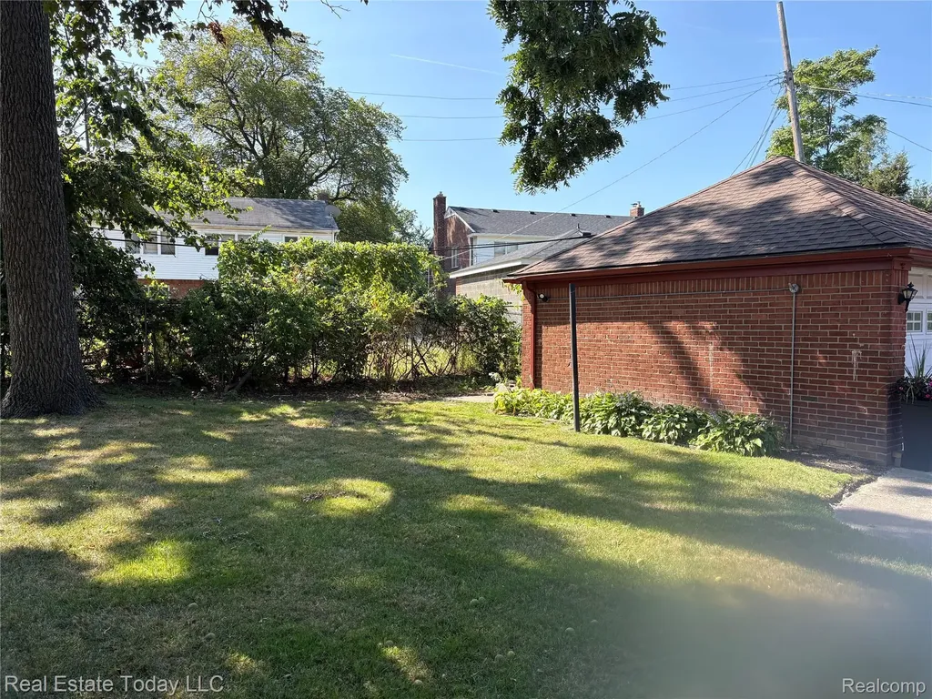 3529 Sherbourne Road Detroit City MI 48221