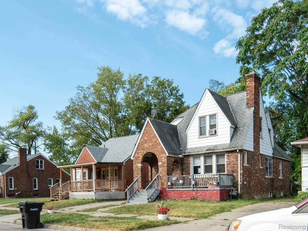 326 Eastlawn Street Detroit City MI 48215