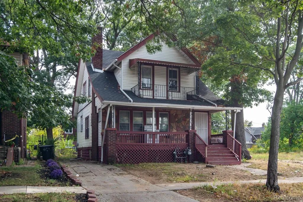 326 Eastlawn Street Detroit City MI 48215