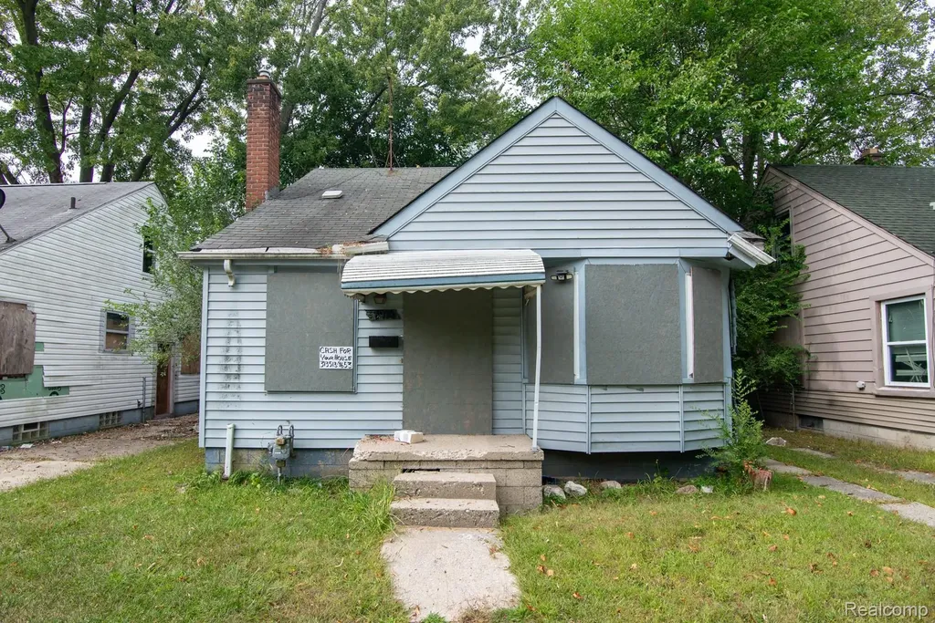 326 Eastlawn Street Detroit City MI 48215