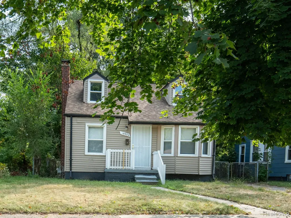 326 Eastlawn Street Detroit City MI 48215