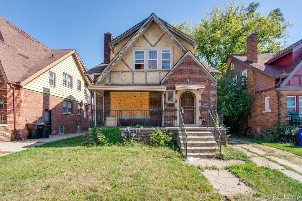 326 Eastlawn Street Detroit City MI 48215