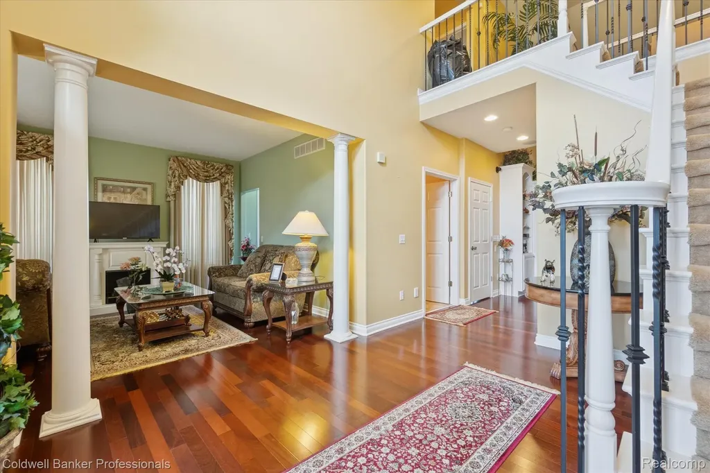 13065 White Oaks Argentine Township MI 48436