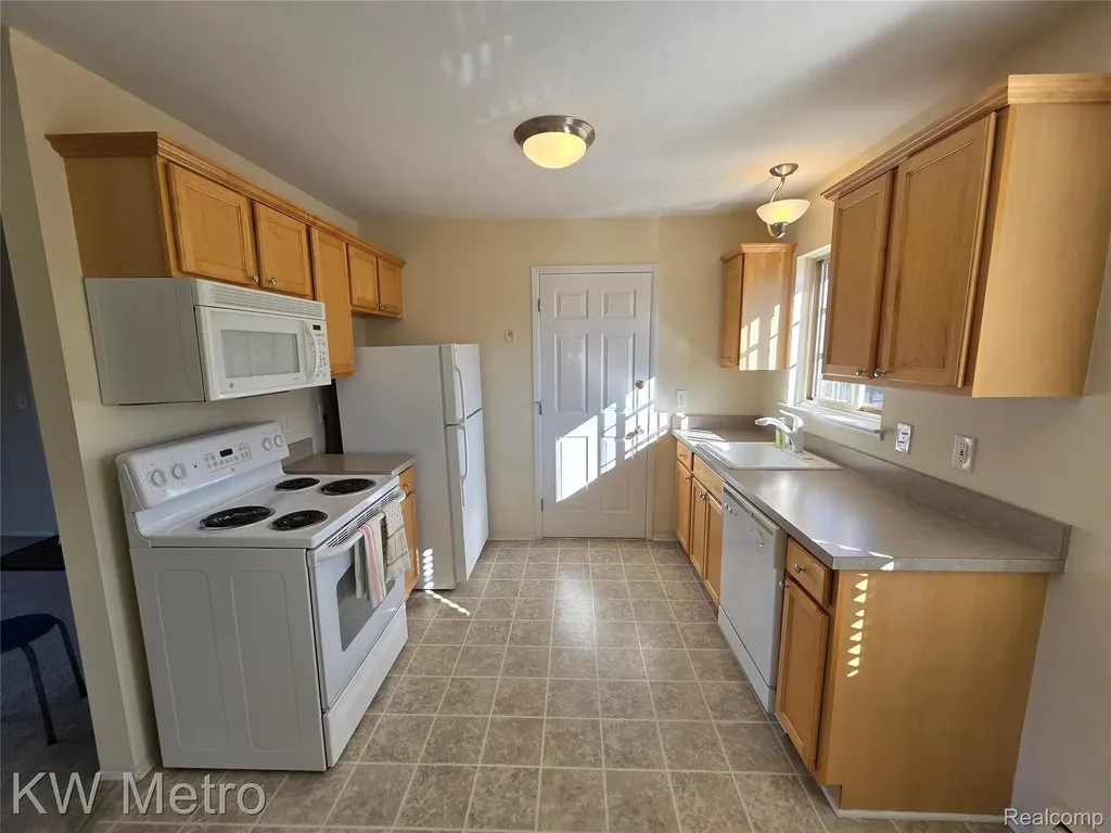500 Romeo Road Rochester City MI 48307