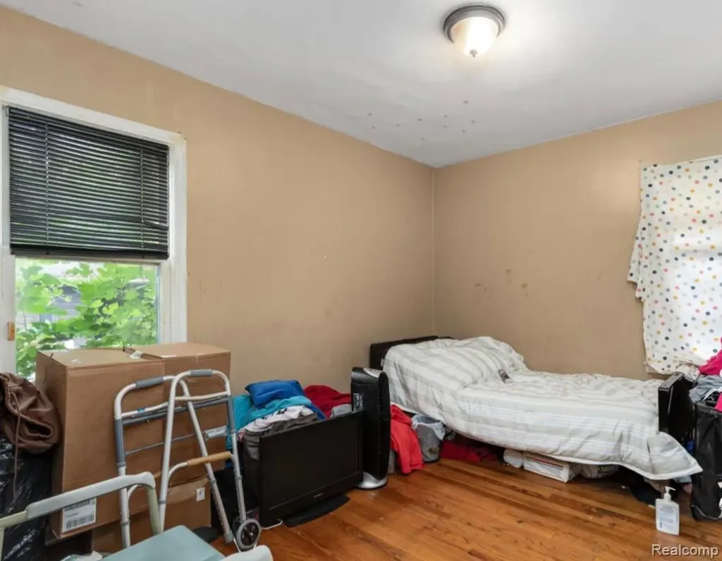 18247 Ashton Avenue Detroit City MI 48219