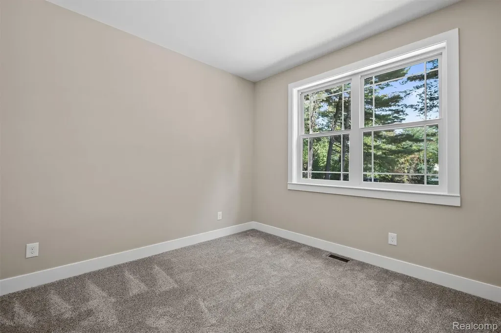 3743 Kerriel Court Commerce Charter Township MI 48382