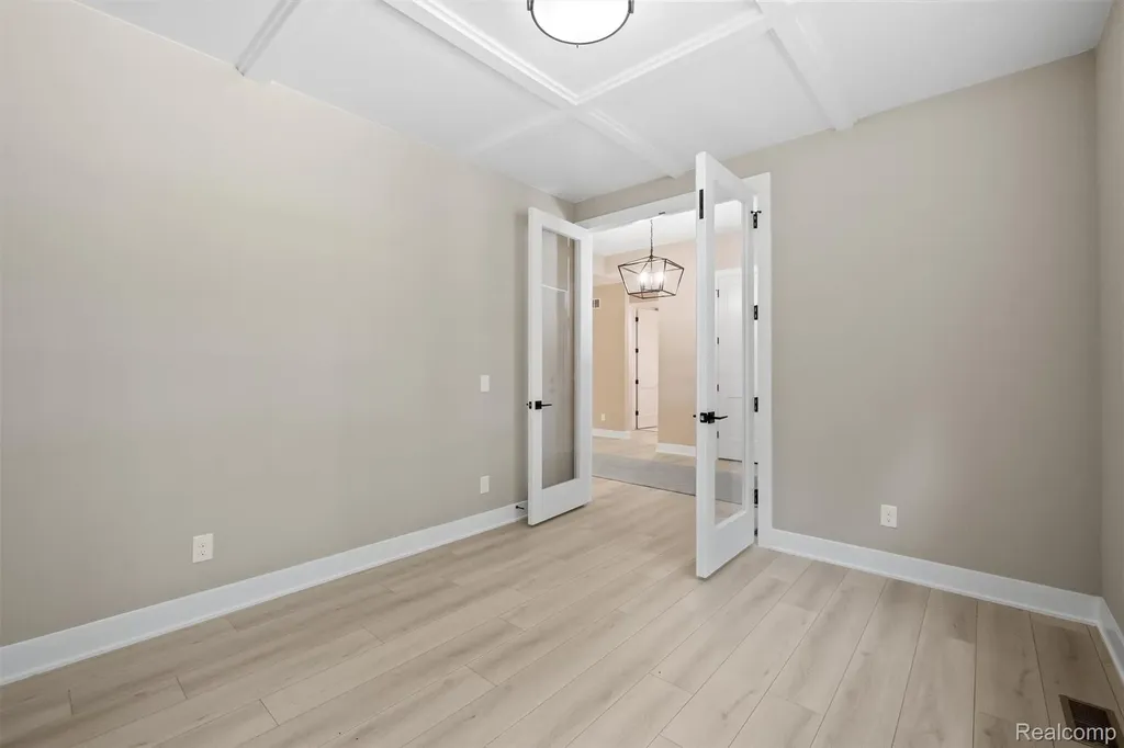 3743 Kerriel Court Commerce Charter Township MI 48382
