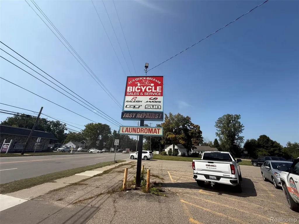 320 W Flint Street Davison City MI 48423