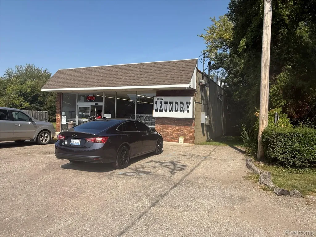 320 W Flint Street Davison City MI 48423