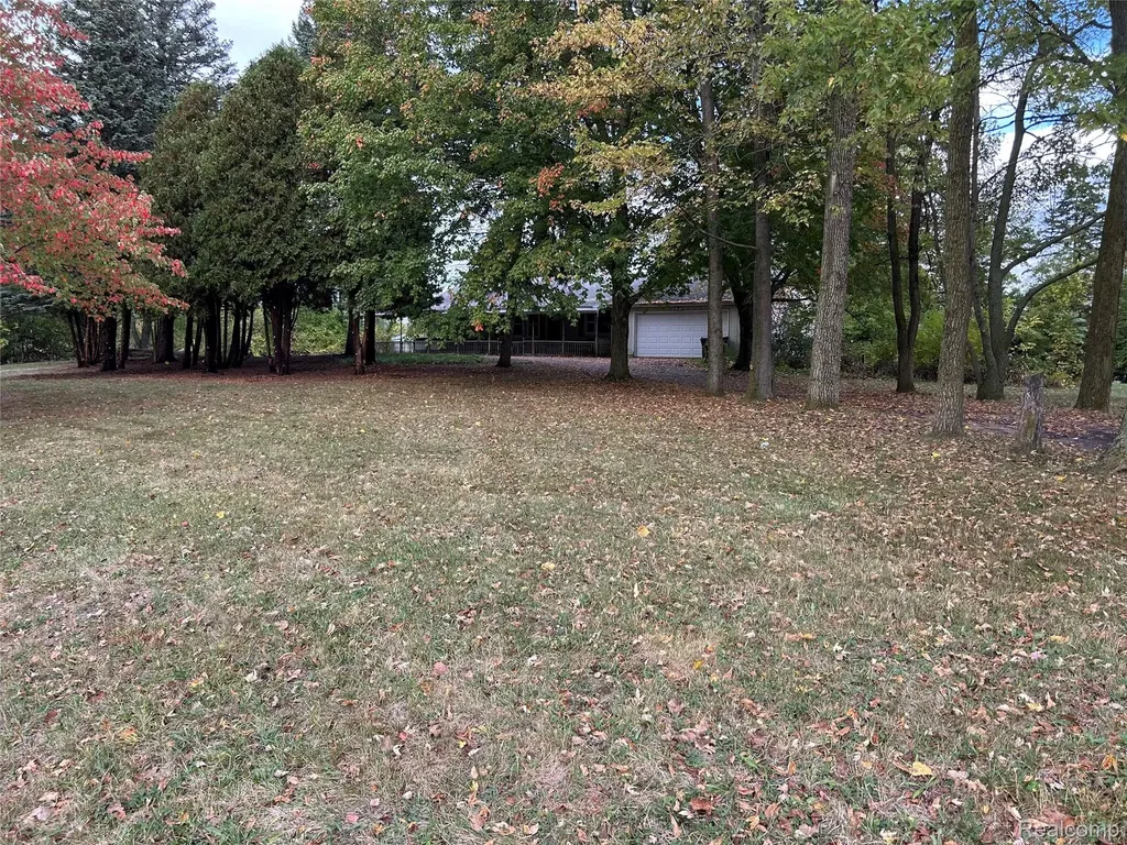 5900 N Hagadorn Road East Lansing City MI 48823