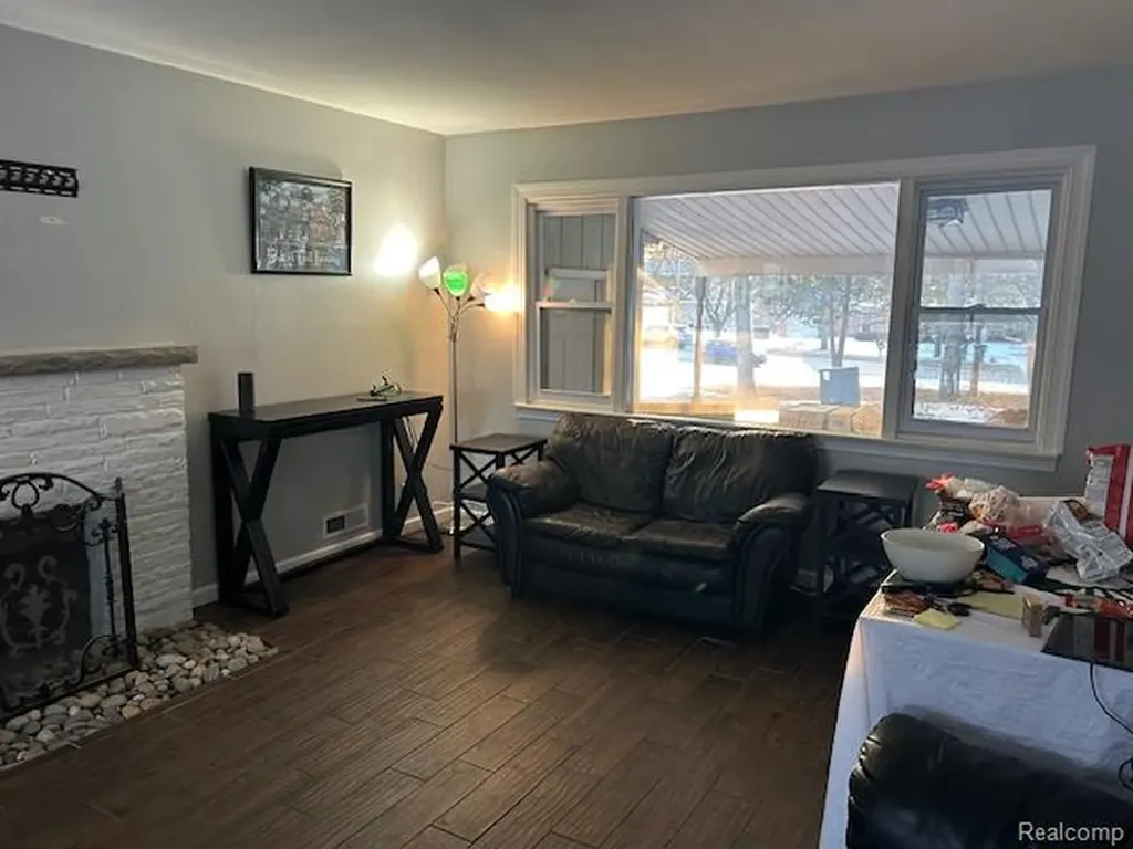 5900 N Hagadorn Road East Lansing City MI 48823