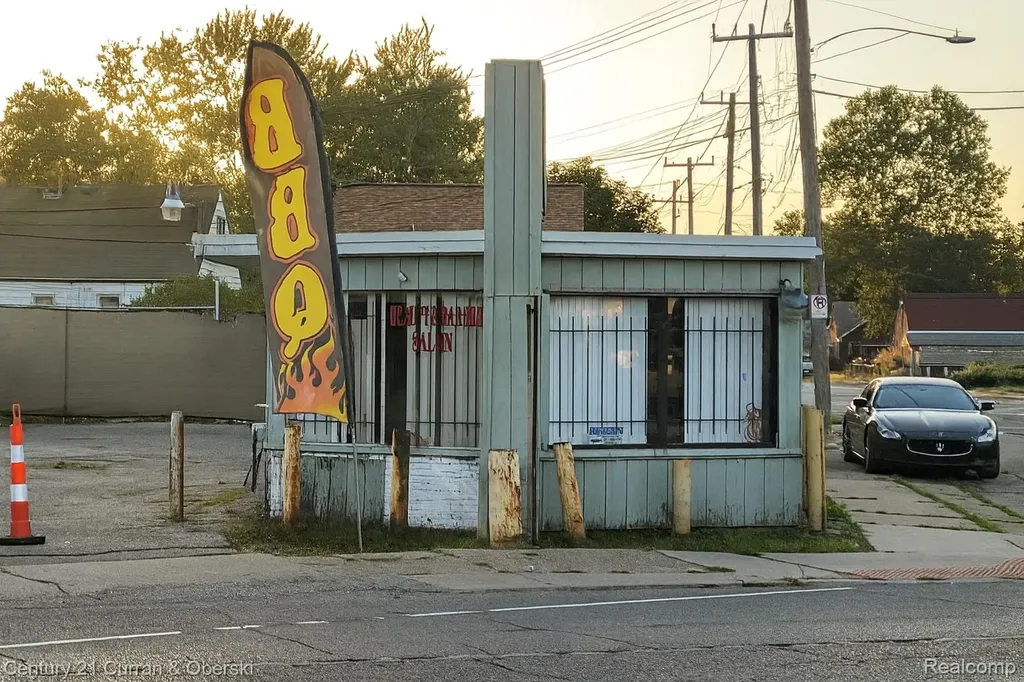 20359 Conant Street Detroit City MI 48234
