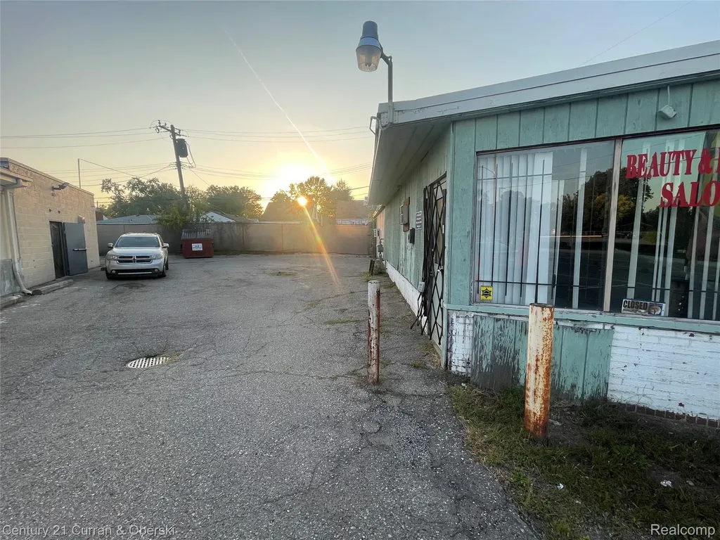 20359 Conant Street Detroit City MI 48234
