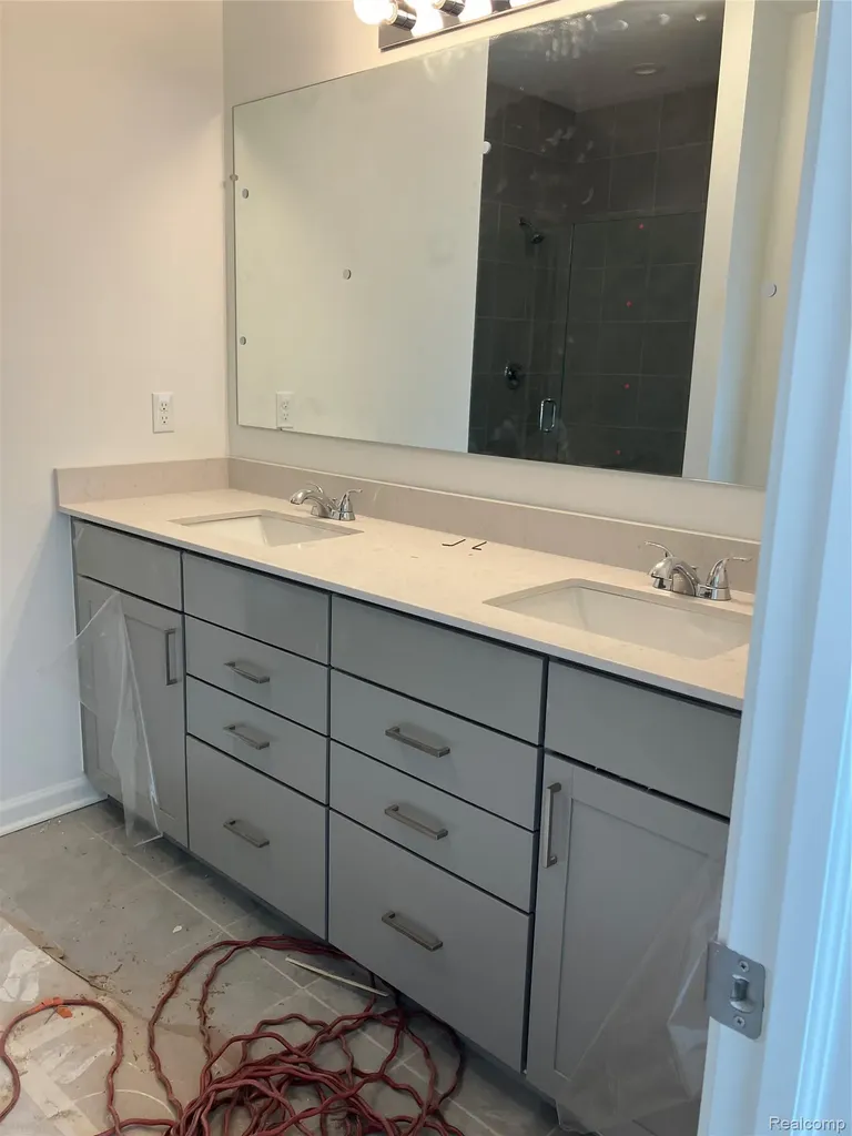 61611 Empire Road Lyon Charter Township MI 48178