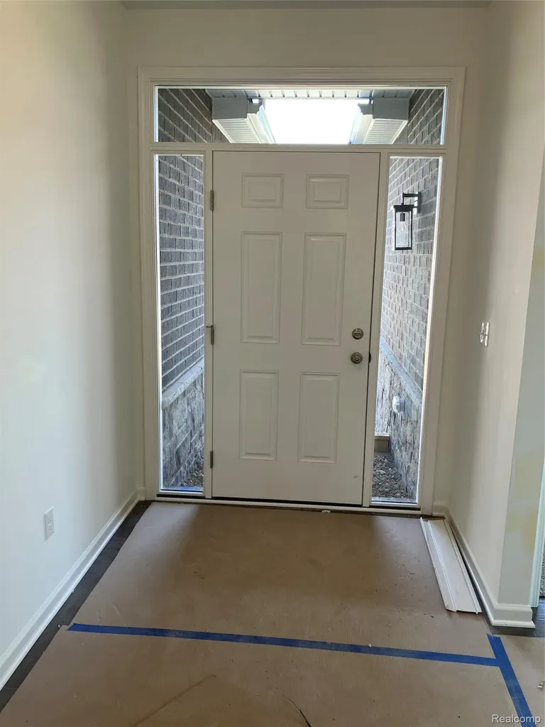 61611 Empire Road Lyon Charter Township MI 48178