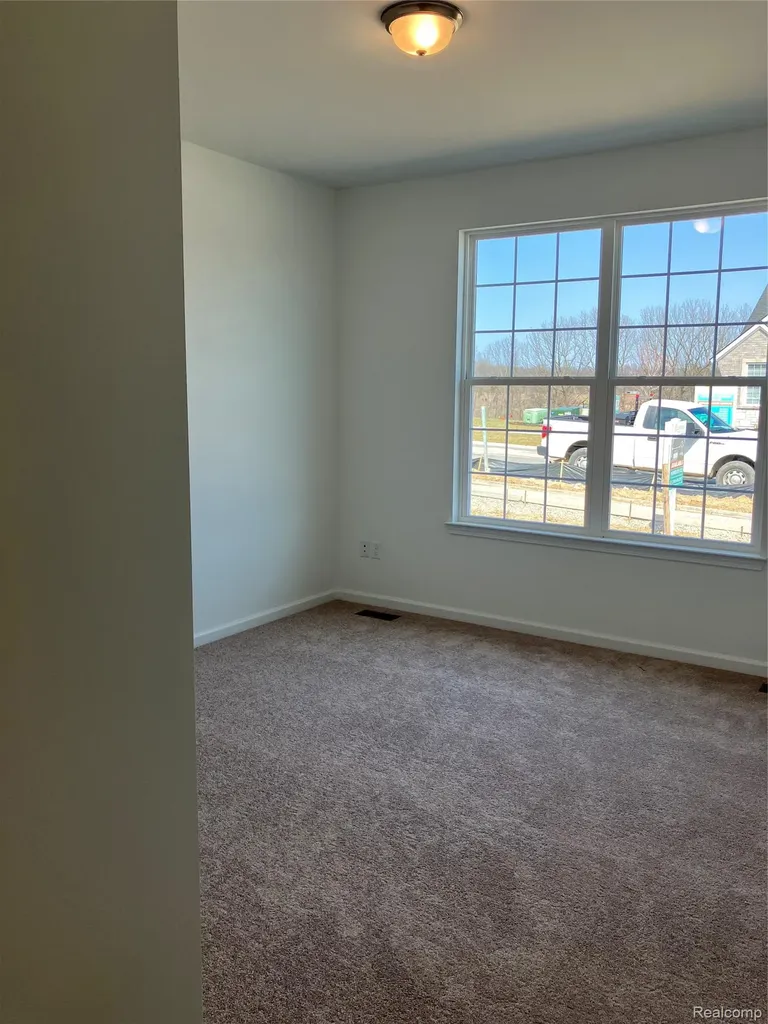 61611 Empire Road Lyon Charter Township MI 48178