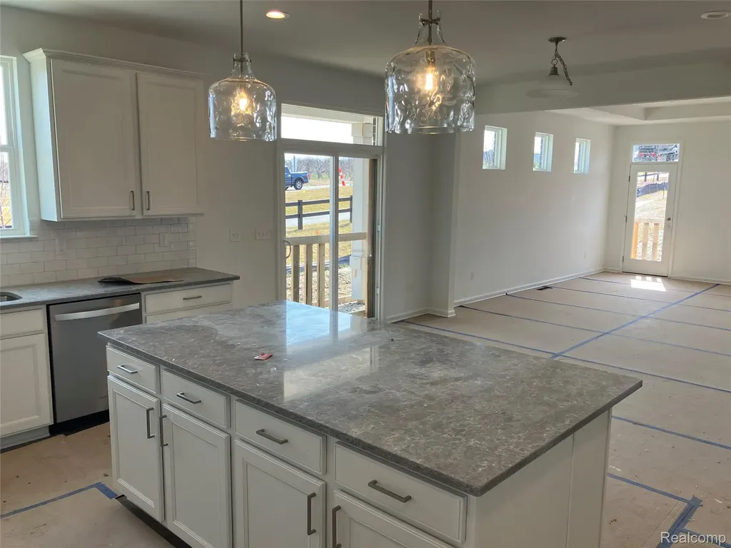 61611 Empire Road Lyon Charter Township MI 48178