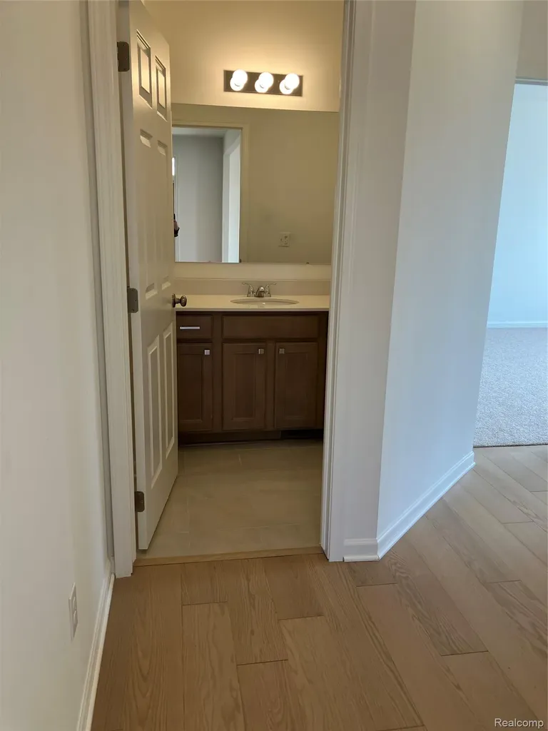 61627 Empire Road Lyon Charter Township MI 48178