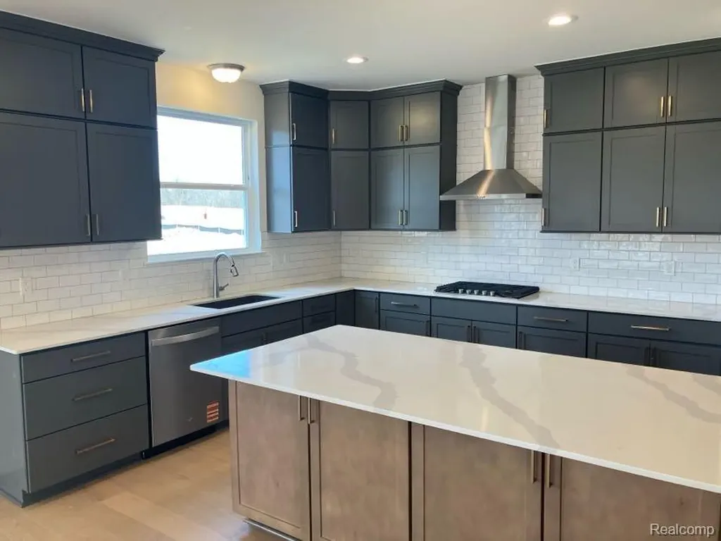 61627 Empire Road Lyon Charter Township MI 48178