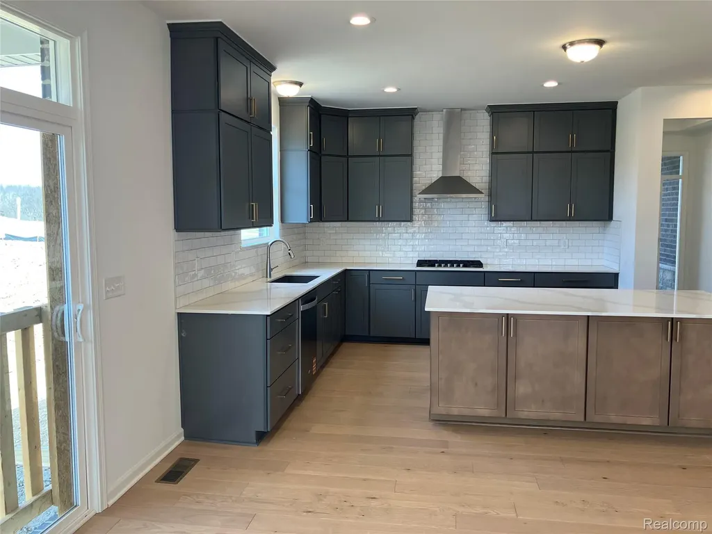 61627 Empire Road Lyon Charter Township MI 48178