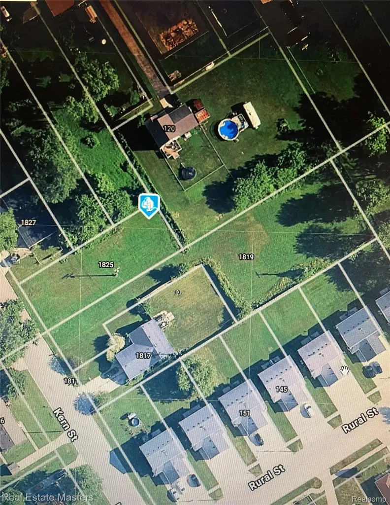 1825 Kern Port Huron City MI 48060