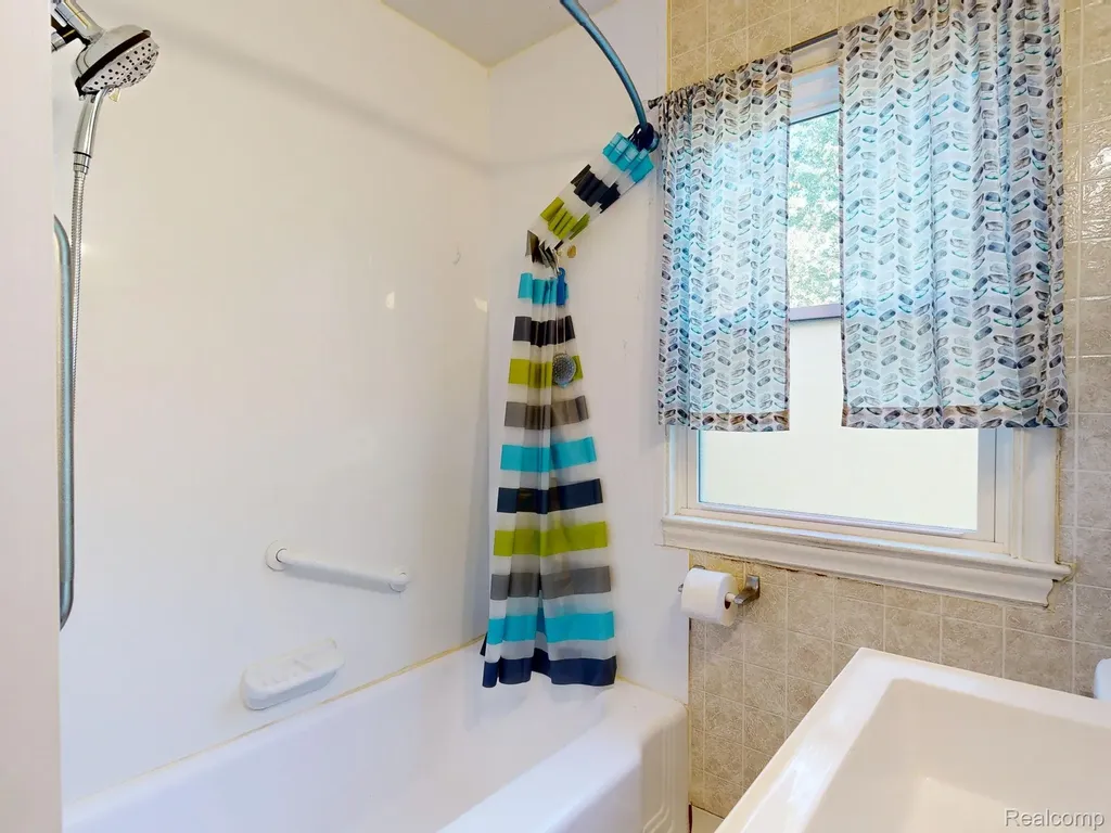 4455 N Genesee Road Genesee Charter Township MI 48506