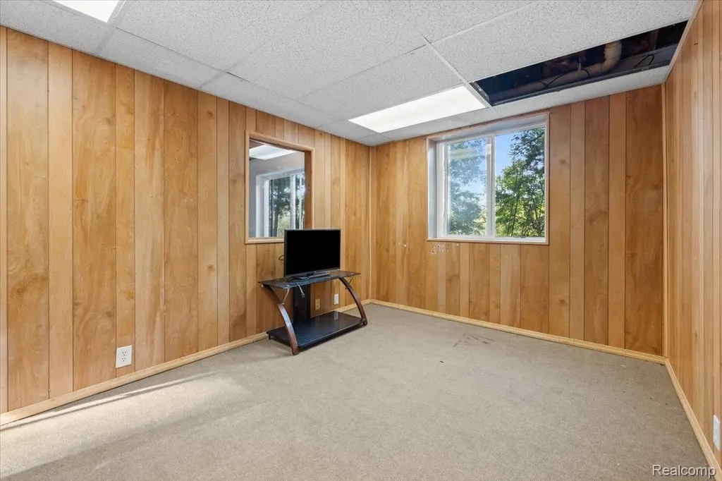 3801 Glen Hills Drive Hartland Township MI 48353