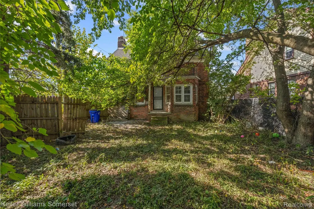 12375 E Outer Drive Detroit City MI 48224