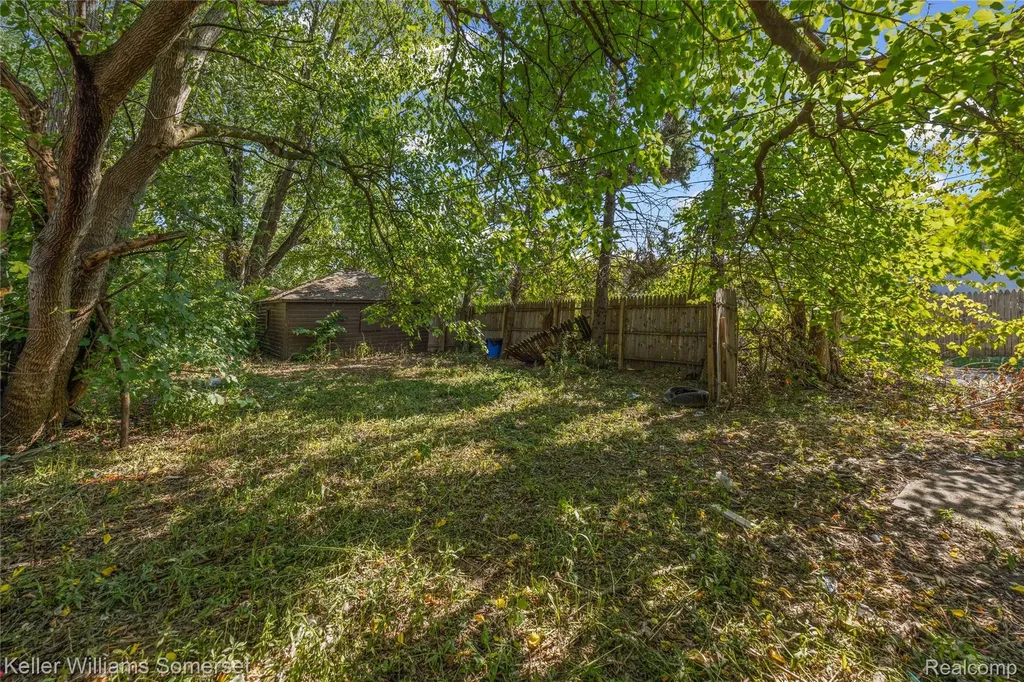 12375 E Outer Drive Detroit City MI 48224