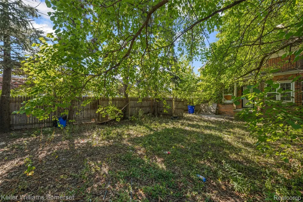 12375 E Outer Drive Detroit City MI 48224