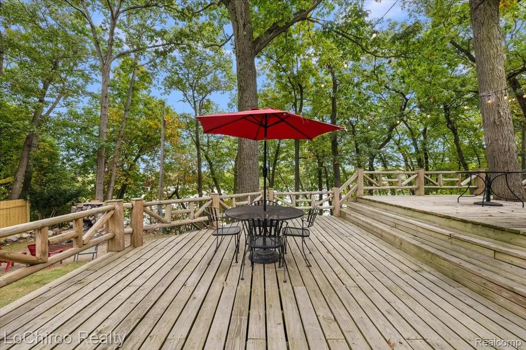 8646 Thendara Boulevard Independence Charter Township MI 48348
