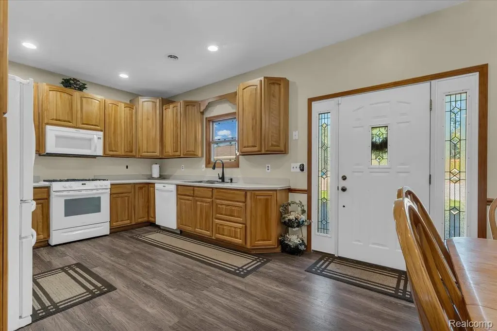 27520 West Road Huron Charter Township MI 48164