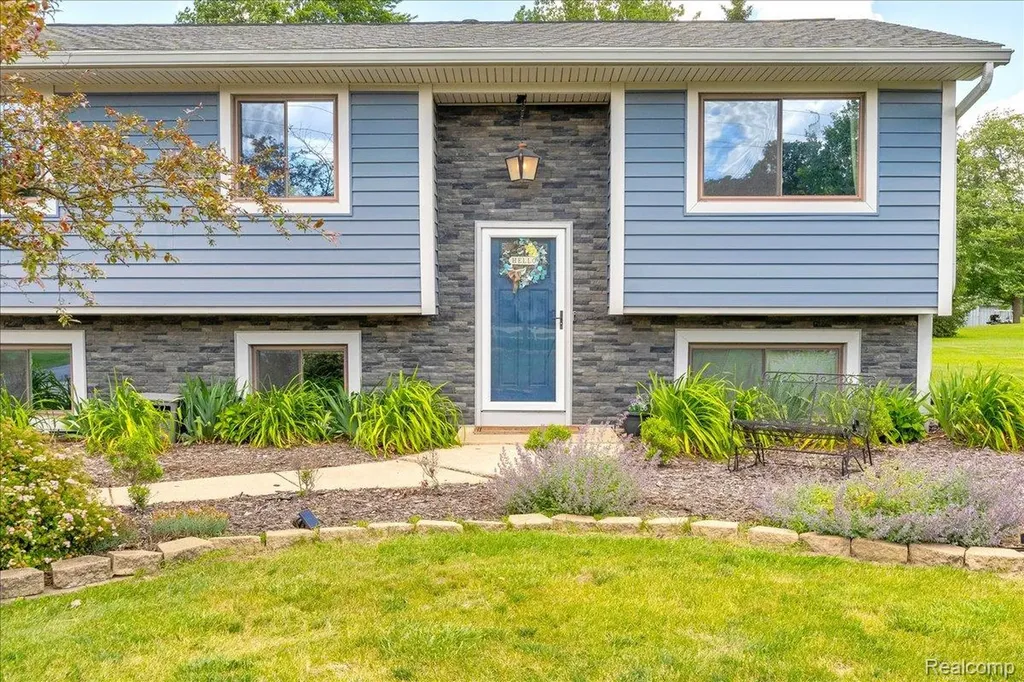 27520 West Road Huron Charter Township MI 48164